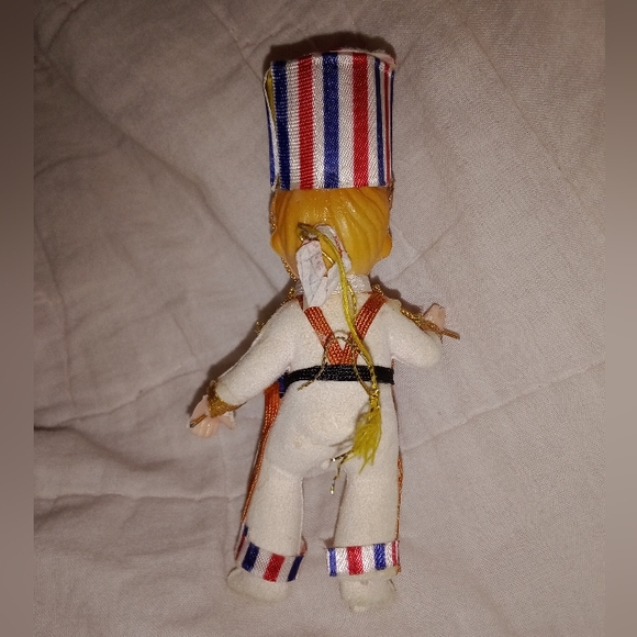 Mid Century Modern Christmas Drummer Boy Tree Ornament Flocked - Picture 6 of 9